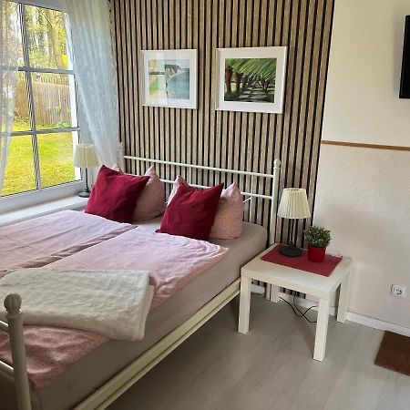 Fewo Eg Im Roten Haus Am Ostsee Radweg Ovs 103 Neu 20 Blowatz Exterior photo